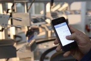 Industrie 4.0 hat als Zielsetzung, Maschinen und Anlagen dezentralisiert über das Internet zu steuern. Foto: Bernd Müller/Fraunhofer IAO, Stuttgart Industrie 4.0 hat als Zielsetzung, Maschinen und Anlagen dezentralisiert über das Internet zu steuern. Foto: Bernd Müller/Fraunhofer IAO, Stuttgart