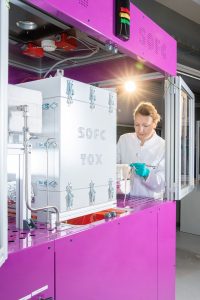  © Fraunhofer IKTSDemonstrationsanlage zur CO2-freien Stromerzeugung mit Ammoniak in Hochtemperatur-Brennstoffzellen (SOFC)