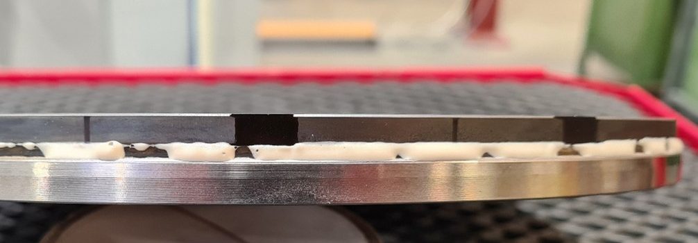 Oberflächen in E-Motoren: Multiple Anforderungen – eine Lösung: Lasertechnik