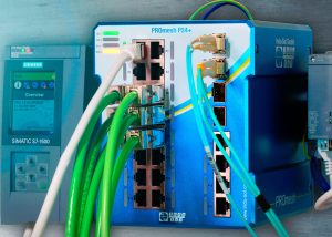 PROmesh P24+ ist ein full-managed Industrial Ethernet/PROFINET Switch mit 24 Ports und umfangreichen Diagnosefunktionen wie online Leitungs-, Netzwerk- und Umwelt-Monitoring. (Urheber: Indu-Sol)